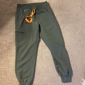 FIGS HUNTER GREEN JOGGERS